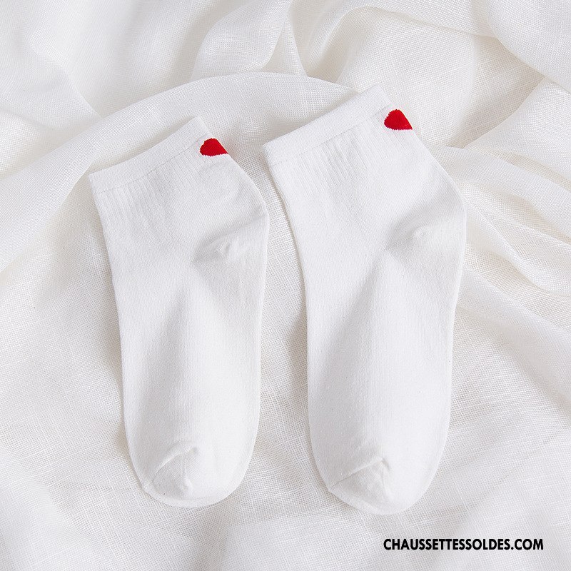 Chaussettes Courtes Femme Amour Nouvelles Arrivées Mouvement Rétro Dame En Forme De Coeur Blanc