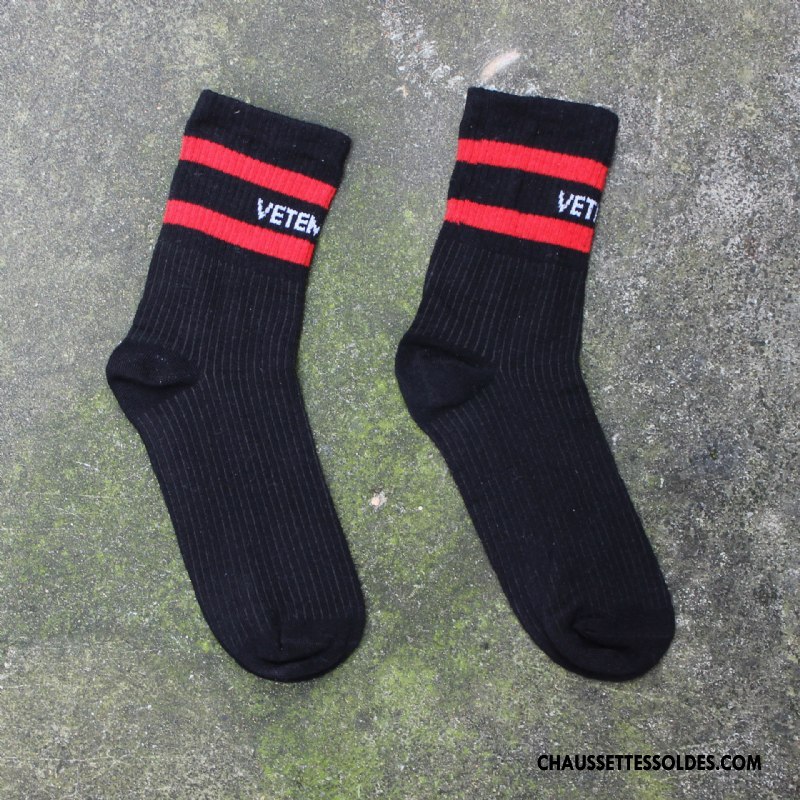 Chaussettes Mi Hautes Femme Chaussette Courte Milieu Le Nouveau Tendance Chaussettes En Coton Vent D'université Noir