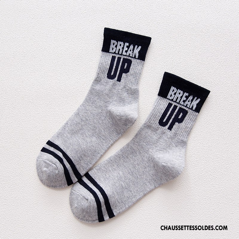 Chaussettes Mi Hautes Femme Chaussettes En Coton Lettre Nouvelles Arrivées Style Mouvement Vent D'université Couleurs Mixtes Bordeaux