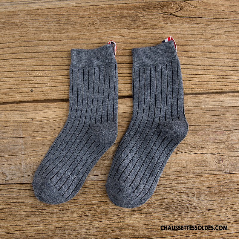 Chaussettes Mi Hautes Femme Milieu Élève Mouvement Chaussettes En Coton Rétro Nouvelles Arrivées Gris
