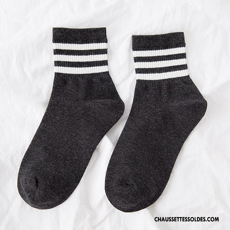 Chaussettes Mi Hautes Femme Mouvement Élève Chaussettes En Coton Milieu Hiver Nouvelles Arrivées Gris