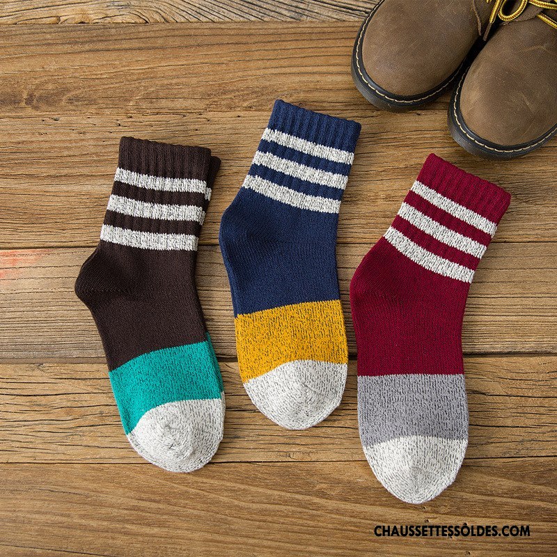 Chaussettes Mi Hautes Femme Nouvelles Arrivées Style National Rayé L'automne Milieu Dame Couleurs Mixtes Bordeaux