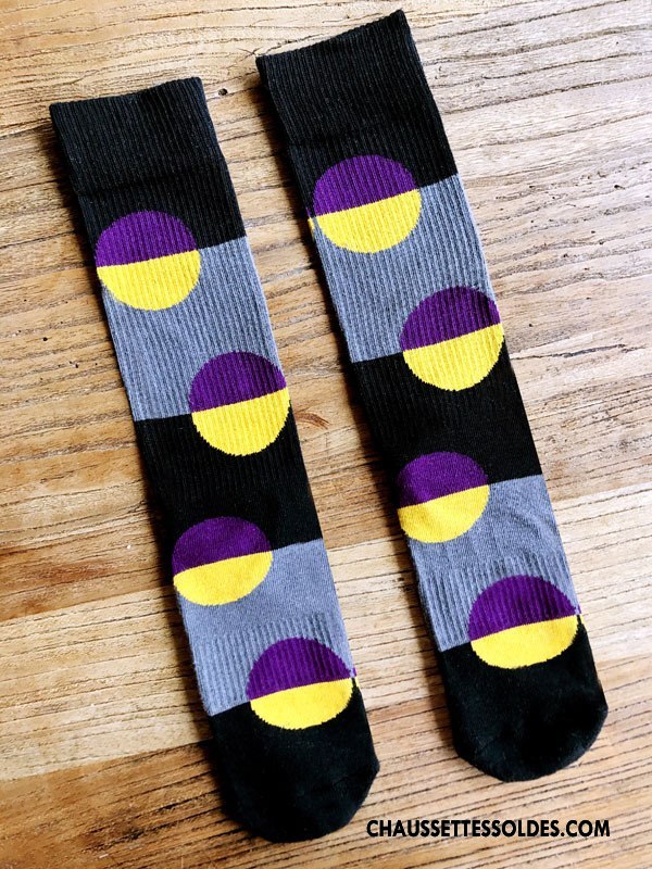 Chaussettes Mi Hautes Homme Grande Taille Mouvement L'automne Le Nouveau Europe Hiver Coloré