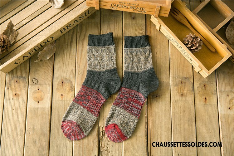 Chaussettes Mi Hautes Homme Milieu Le Nouveau Style National Tendance Style Chaud Couleurs Mixtes Bordeaux