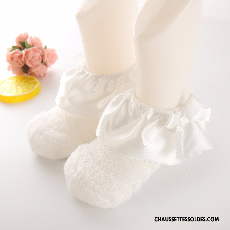 Chaussettes Courtes Fille Le Nouveau Bébé Printemps Enfant Doux Dentelle Blanc