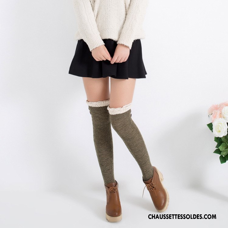Chaussettes Longues Femme Europe Dentelle Fleurs Bouton Gros Des Chaussettes En Laine