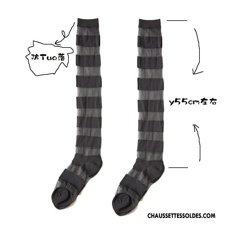 Chaussettes Longues Femme Mode Le Nouveau Chaussette De Noël Charme Rayé Gros Noir
