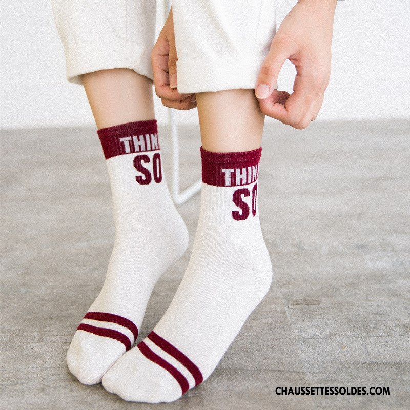 Chaussettes Mi Hautes Femme Chaussettes En Coton Lettre Nouvelles Arrivées Style Mouvement Vent D'université Couleurs Mixtes Bordeaux