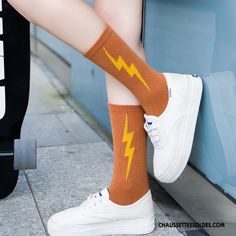 Chaussettes Mi Hautes Femme Dame Milieu Nouvelles Arrivées Tendance Vent D'université Rétro Marron / Brun