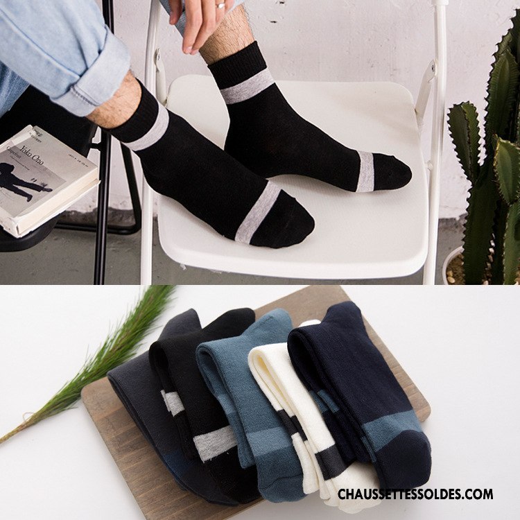 Chaussettes Mi Hautes Homme Mouvement Vent D'université Haute Qualité Milieu Chaussettes En Coton Élève Noir